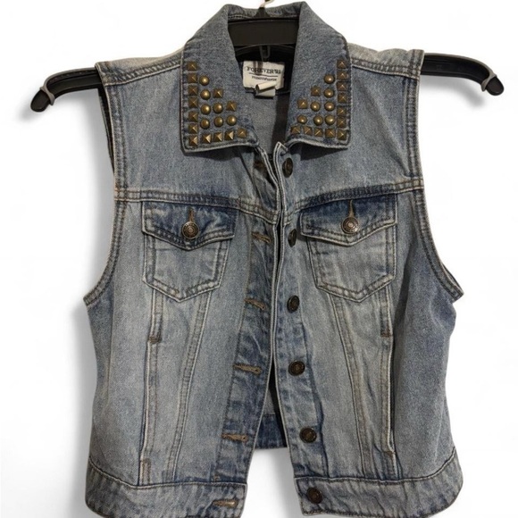 Forever 21 Jackets & Blazers - Forever 21 Premium Denim Vest